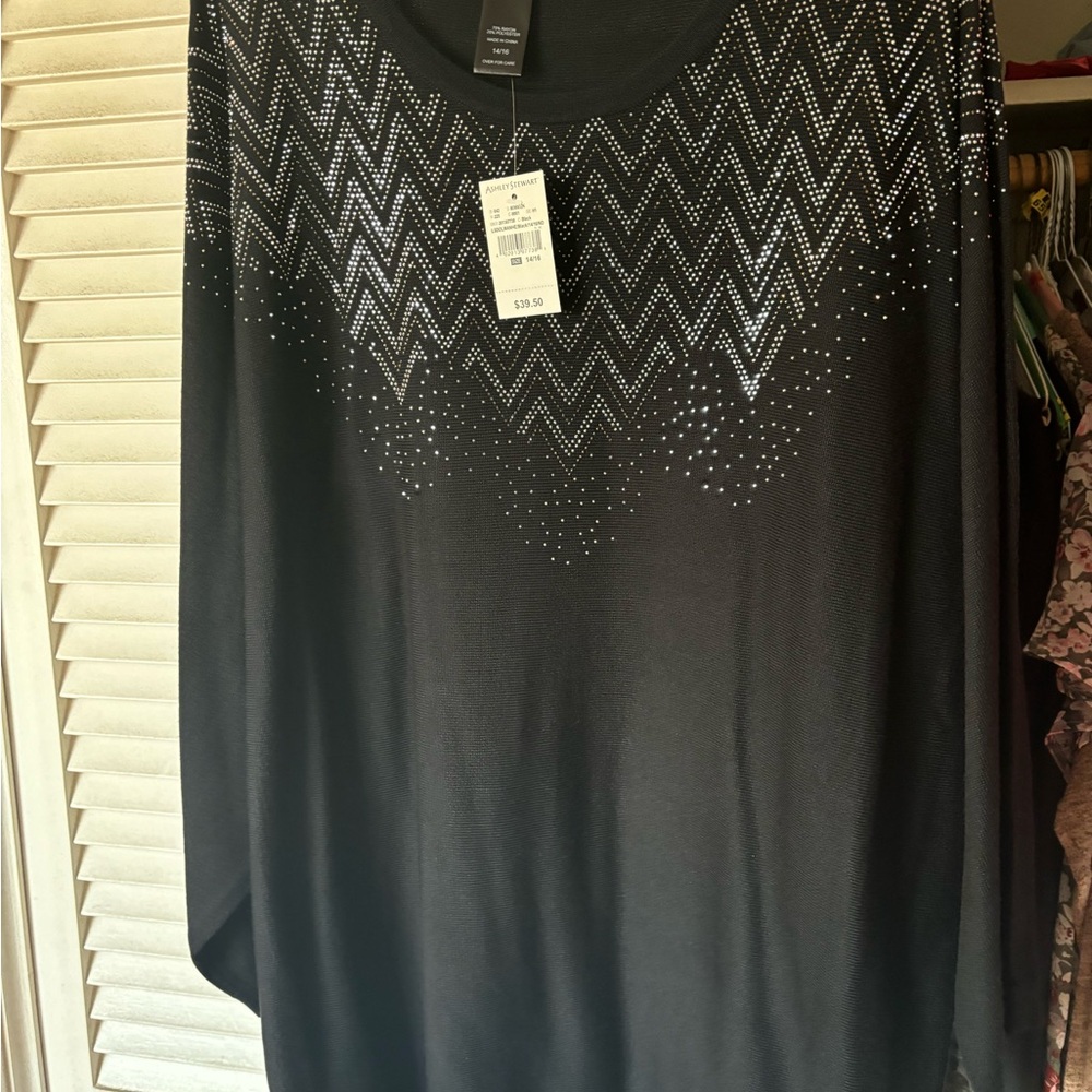NEW w/Tag-Ashley Stewart Black Pullover Sweater with Silver Sequins